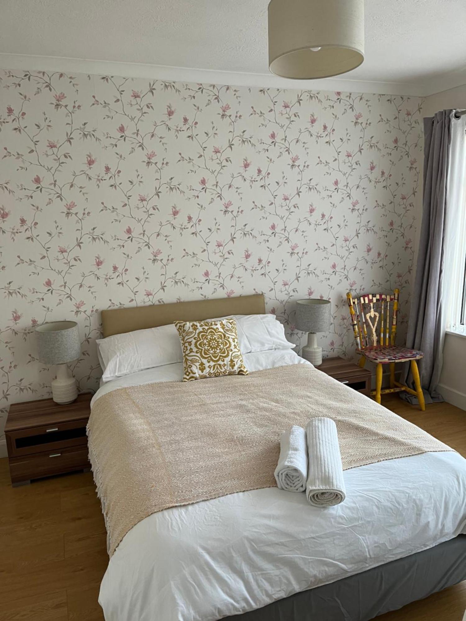 Bellevue Bungalow - Comfortable Home With Amazing Views Belfast Exteriér fotografie