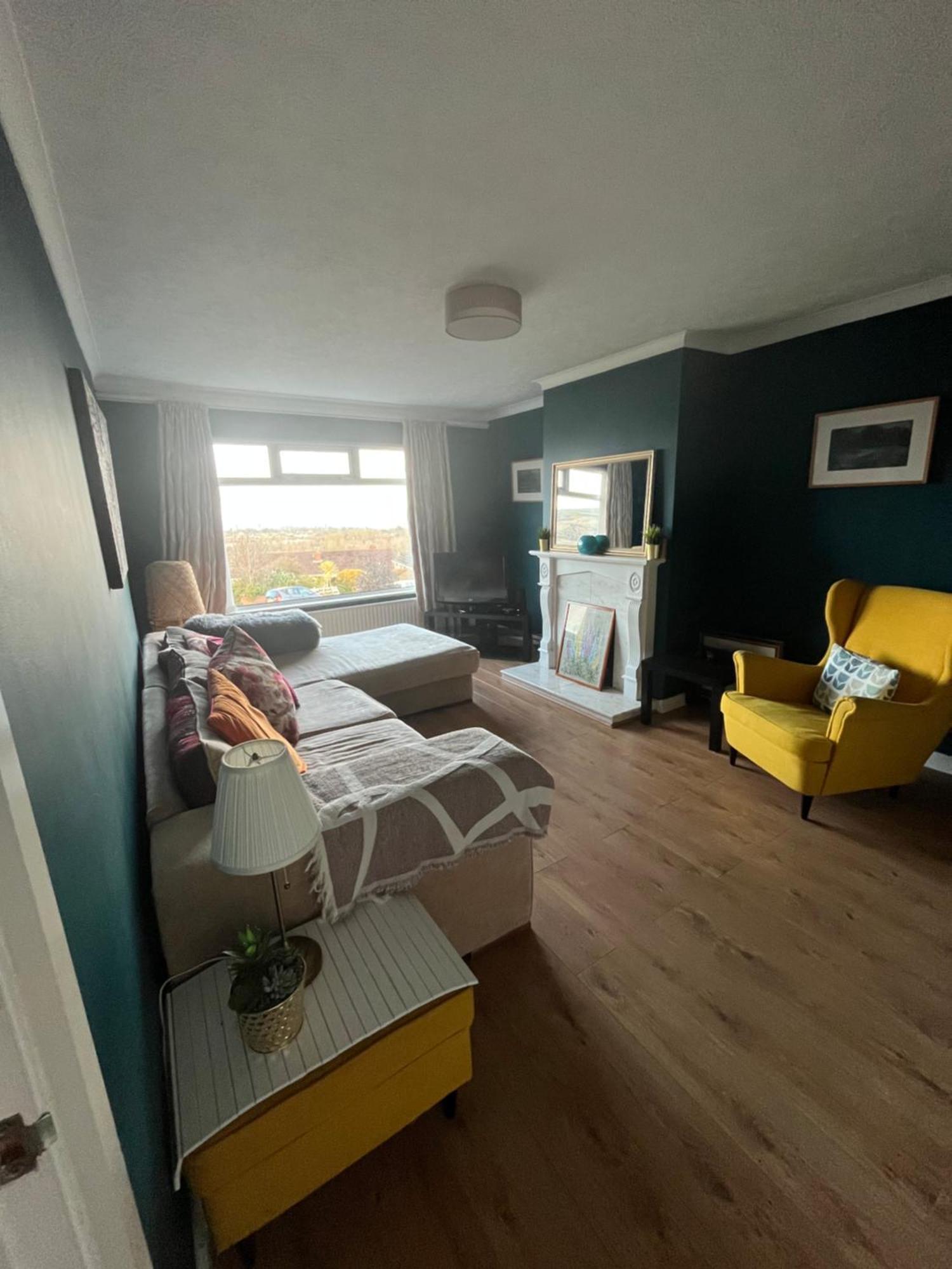 Bellevue Bungalow - Comfortable Home With Amazing Views Belfast Exteriér fotografie
