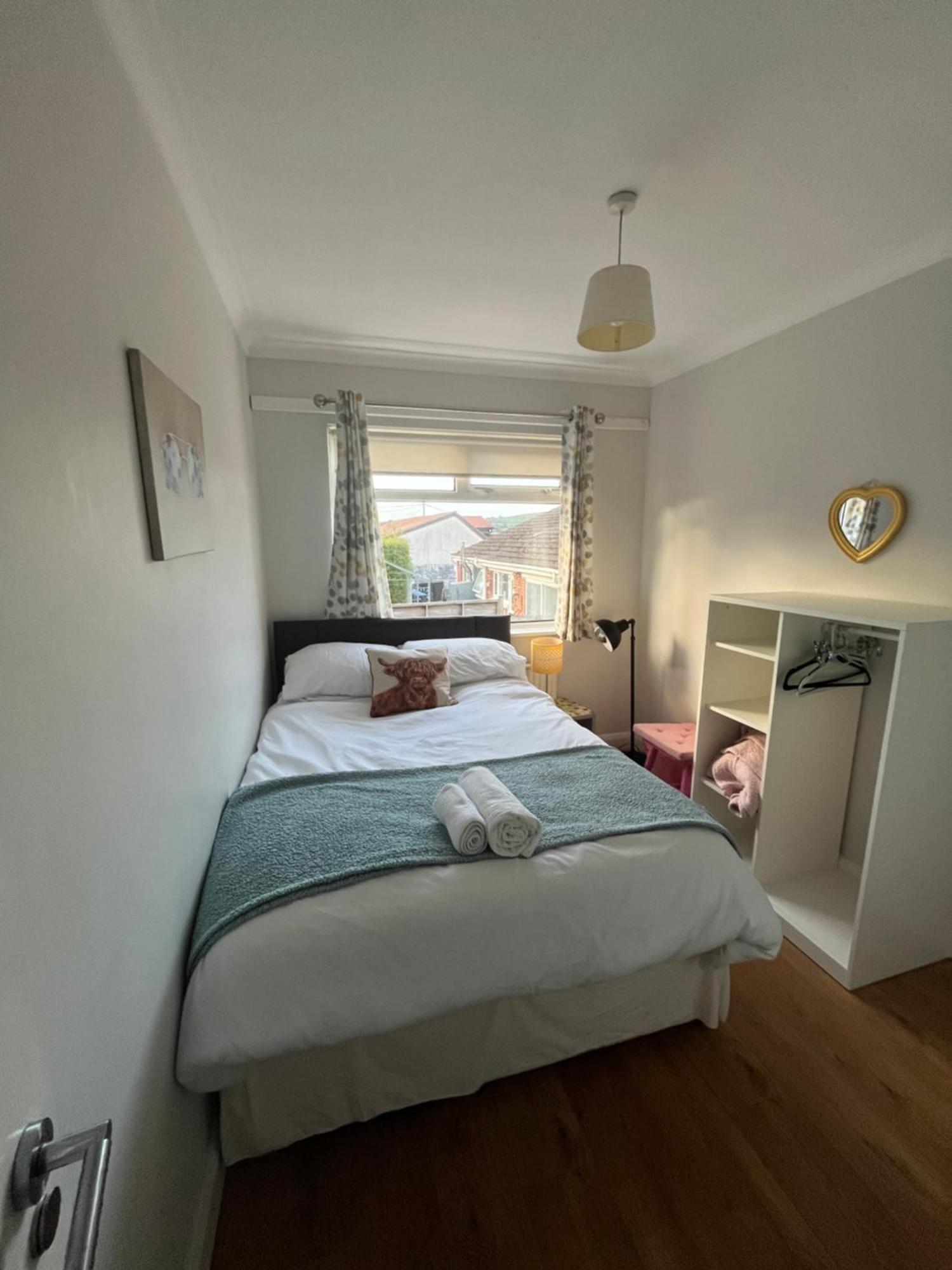 Bellevue Bungalow - Comfortable Home With Amazing Views Belfast Exteriér fotografie